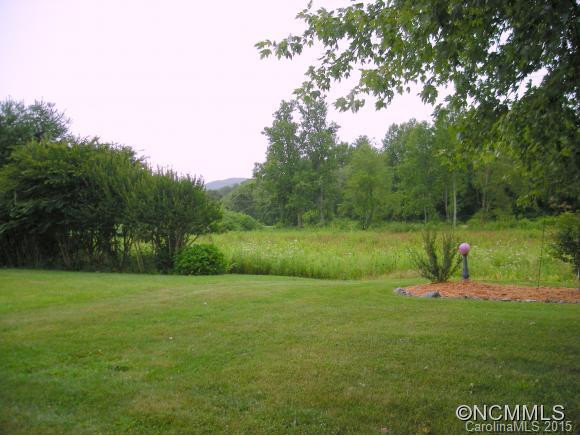 220 Riverwind Drive - Photo 18