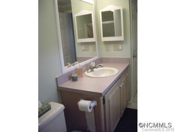 220 Riverwind Drive - Photo 8