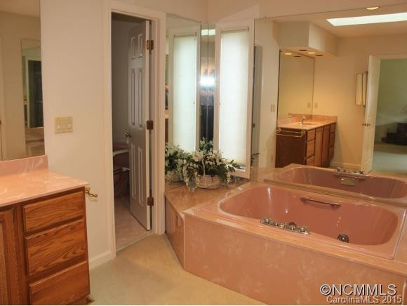 504 CROOKED CREEK ROAD - Photo 12