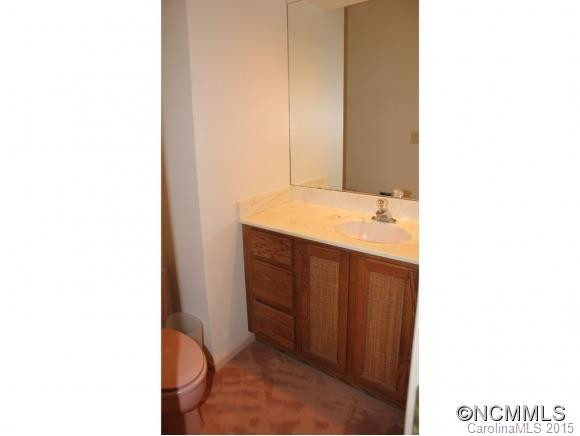504 CROOKED CREEK ROAD - Photo 14