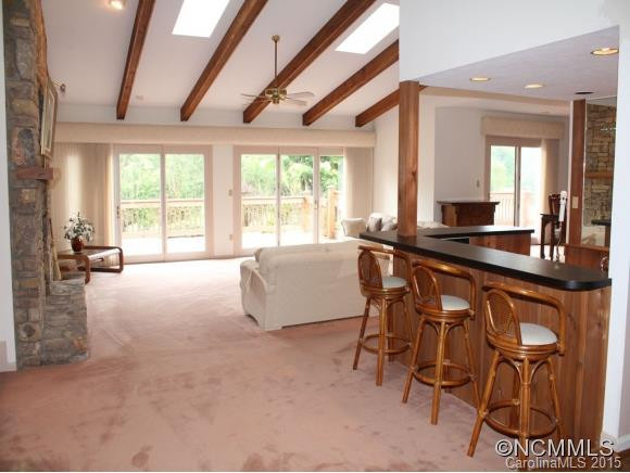 504 CROOKED CREEK ROAD - Photo 4