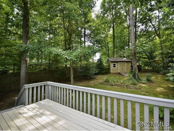 4 REDFERN COURT - Photo 13