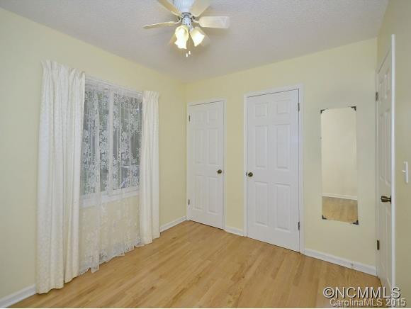 4 REDFERN COURT - Photo 9