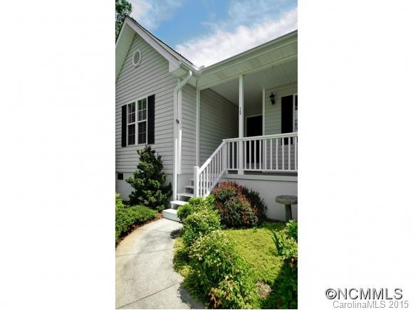 12 CARTER VIEW LN - Photo 2