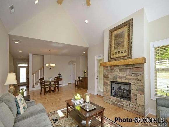 163 Windstone Drive - Photo 3