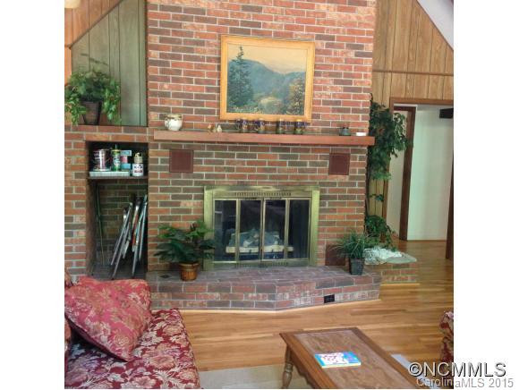 82 Sunburst Dr - Photo 2
