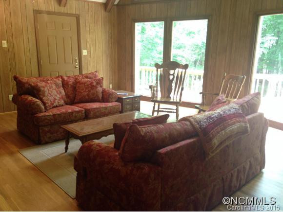 82 Sunburst Dr - Photo 3
