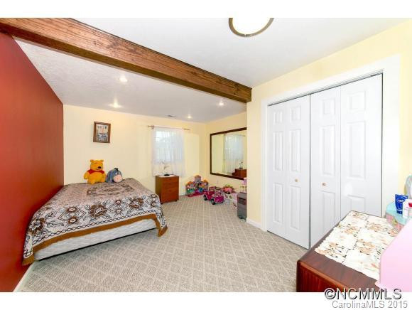 114 Bearwallow Road - Photo 11
