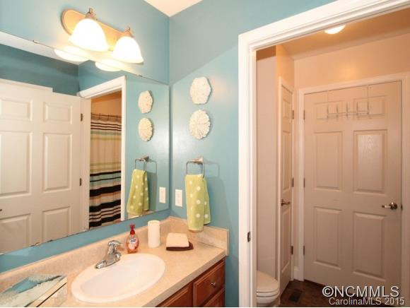 40 SWANNANOA HEIGHTS DR. - Photo 17