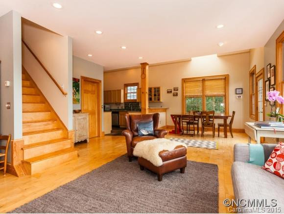 321 Mountain Laurel - Photo 4