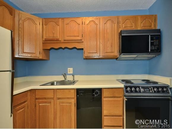 647 Town Mountain Road #406 - Photo 3