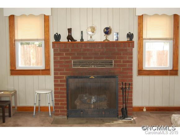 2942 Asheville Highway - Photo 7