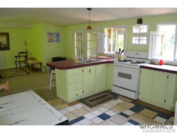 207 Vegas Drive - Photo 5