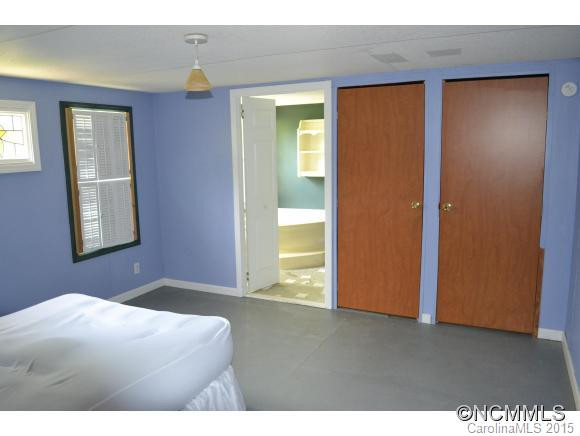 207 Vegas Drive - Photo 8