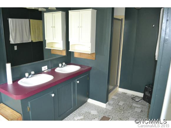 207 Vegas Drive - Photo 10