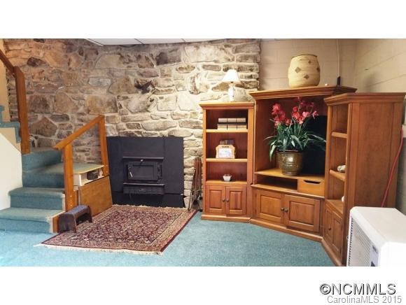 1576 Joe Carver Road - Photo 12