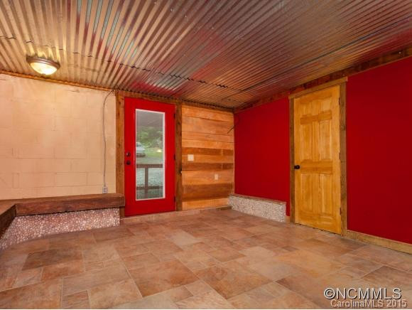 4606 Hemphill Road - Photo 14