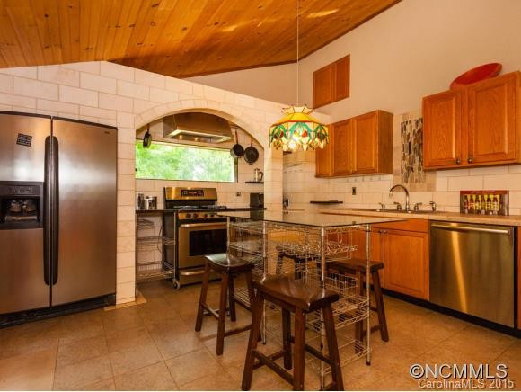 4606 Hemphill Road - Photo 7
