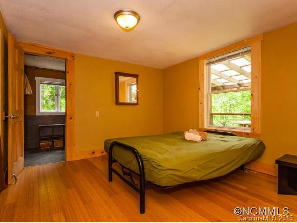 4606 Hemphill Road - Photo 8