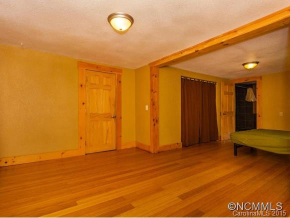 4606 Hemphill Road - Photo 10