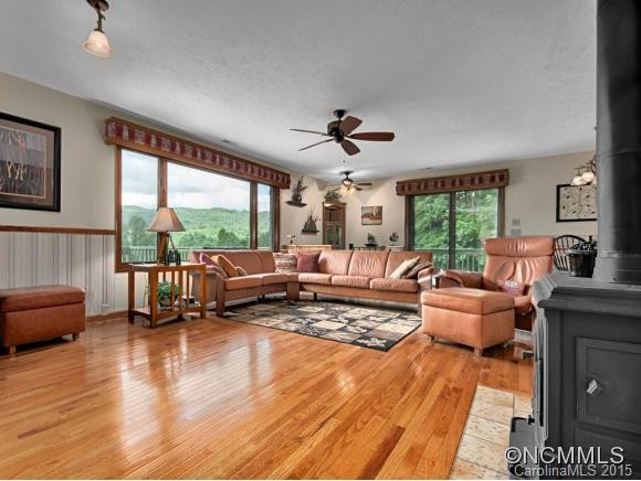 412 FLAT CREEK Road - Photo 12