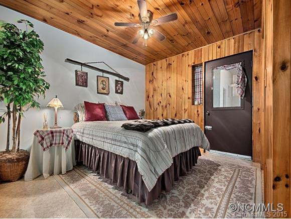 412 FLAT CREEK Road - Photo 23
