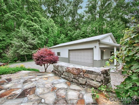 412 FLAT CREEK Road - Photo 9