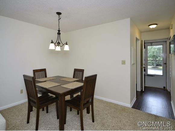 2803 Sagamore Lane - Photo 3