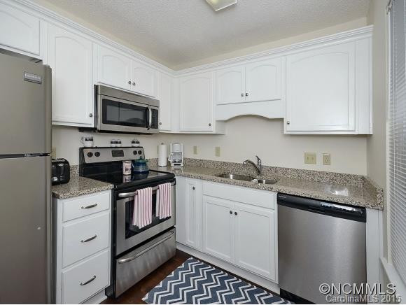 2803 Sagamore Lane - Photo 9