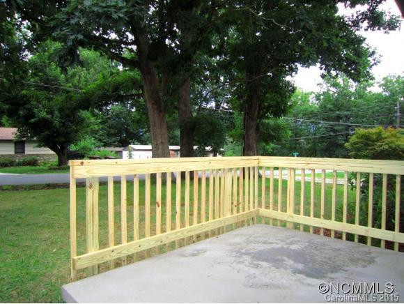 303 Stonewall Avenue - Photo 13