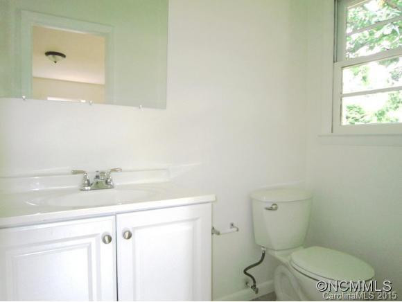 303 Stonewall Avenue - Photo 6
