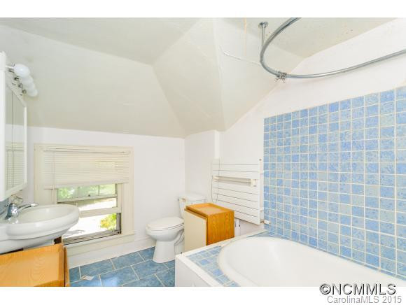 12 Glen Falls Rd - Photo 5
