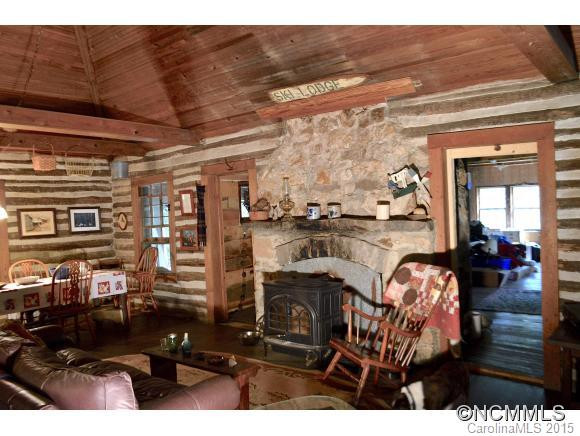 321 CHAD CRAWFORD RD - Photo 2