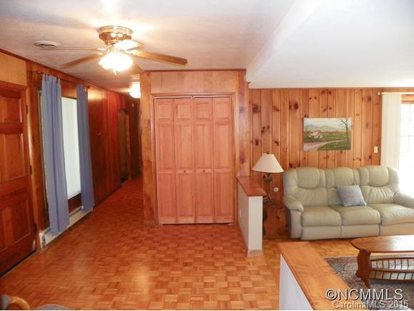 407 Old Leicester Hwy - Photo 5