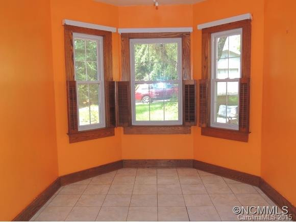 26 HALYBURTON STREET - Photo 6