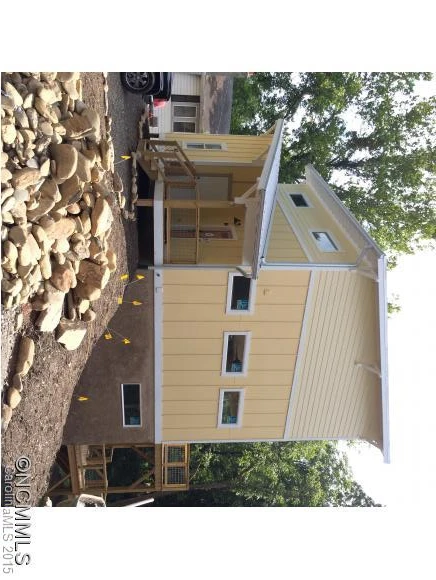 212 Sand Hill Road