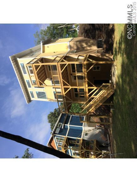 212 Sand Hill Road - Photo 2