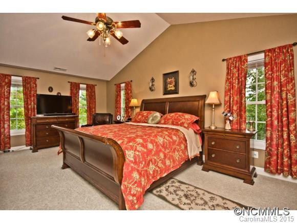 22 Surrey Run - Photo 12