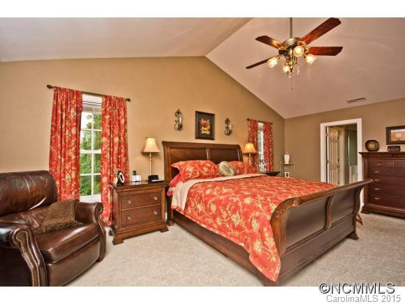 22 Surrey Run - Photo 13