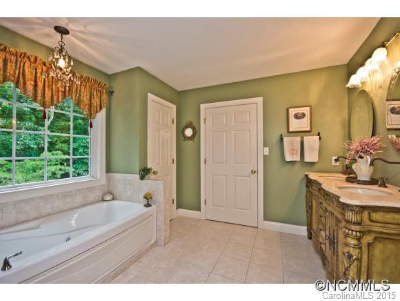 22 Surrey Run - Photo 14
