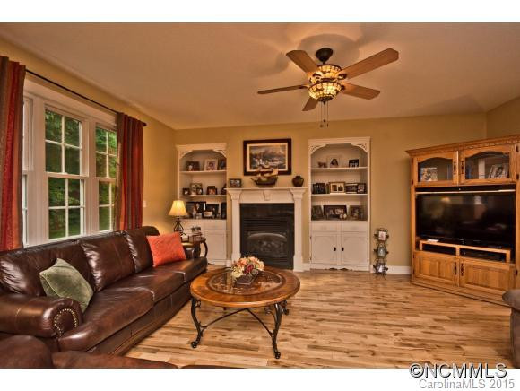22 Surrey Run - Photo 5
