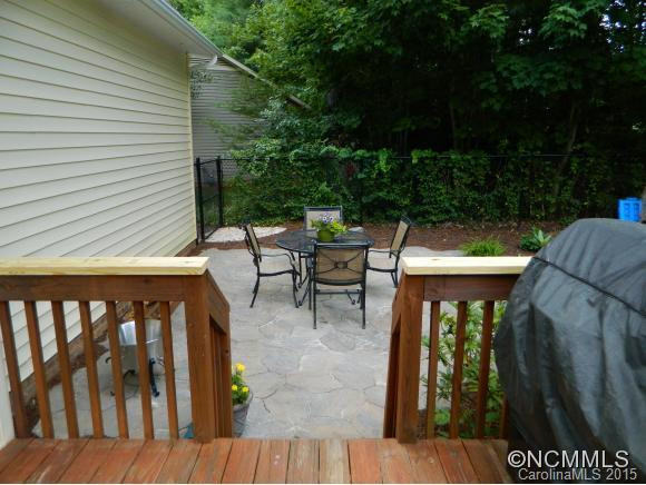 109 Southwick Court - Photo 18