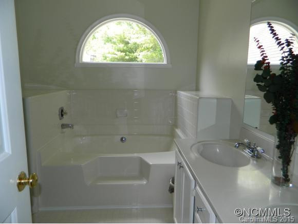 109 Southwick Court - Photo 10