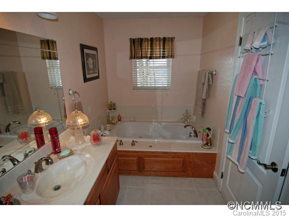 278 Mitchell View Drive - Photo 14