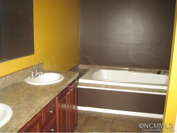 286 Bates Drive - Photo 6