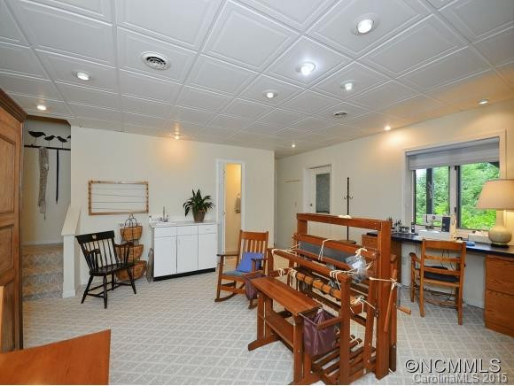 311 ROBERTSON STREET - Photo 18