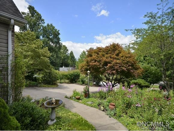 10 SPRINGFIELD WAY - Photo 4