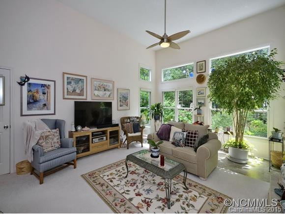 10 SPRINGFIELD WAY - Photo 9