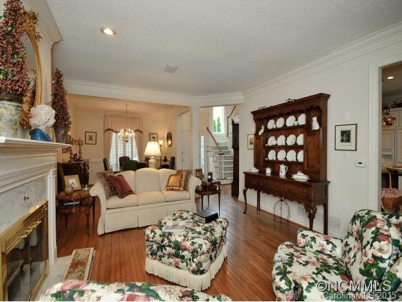 11 Clovelly Way - Photo 4