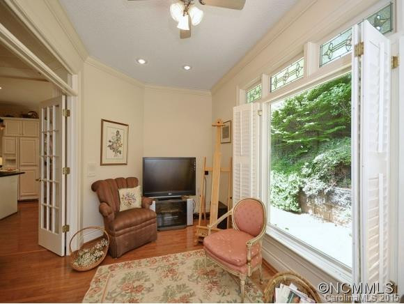 11 Clovelly Way - Photo 8